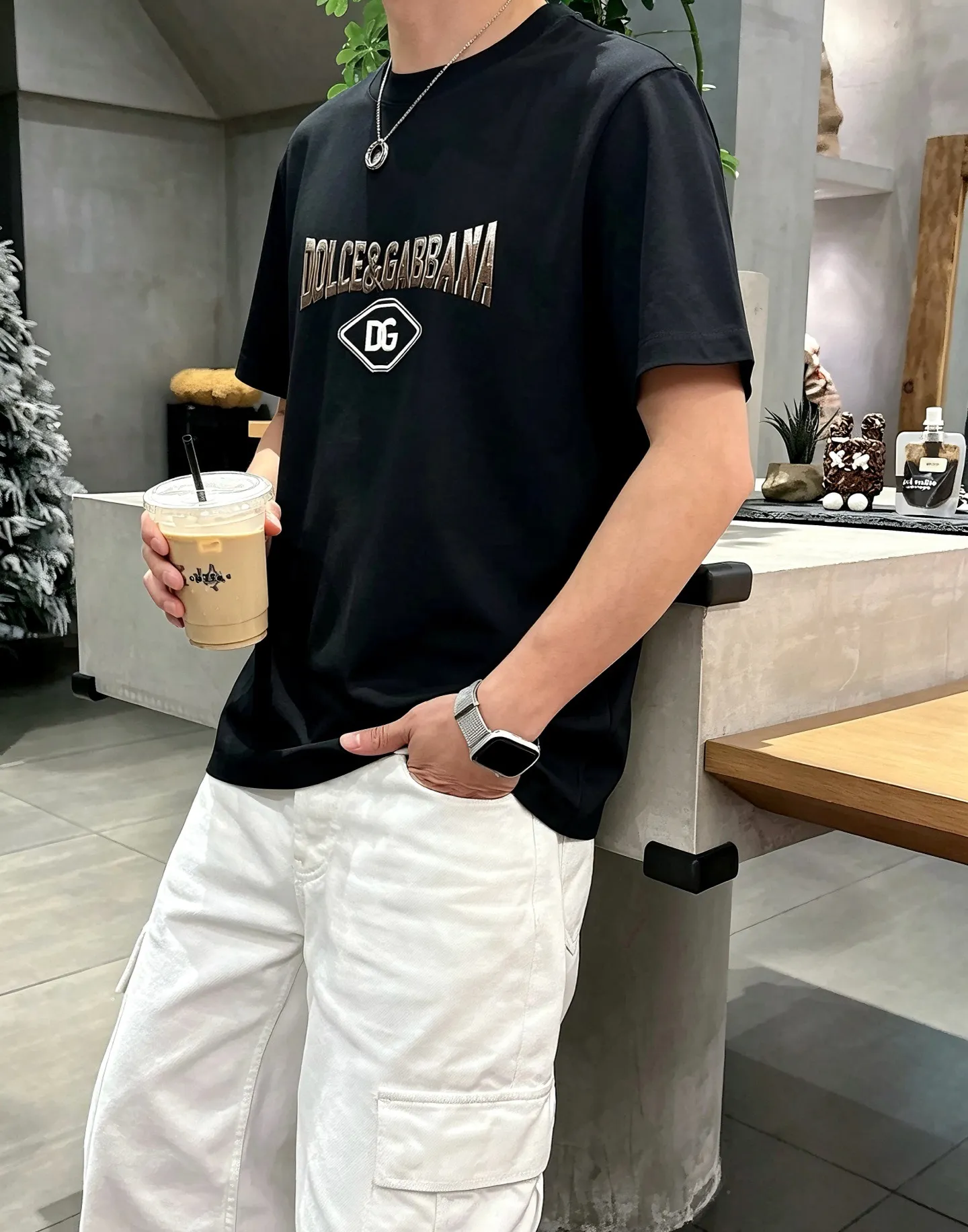 dg～ 《 》 ， tee ， Same Style ， : Black White Coffee Brown Size：S（90-130 ） M（125-150 ） L（135-165 ） XL（160-190 ） XXL（185